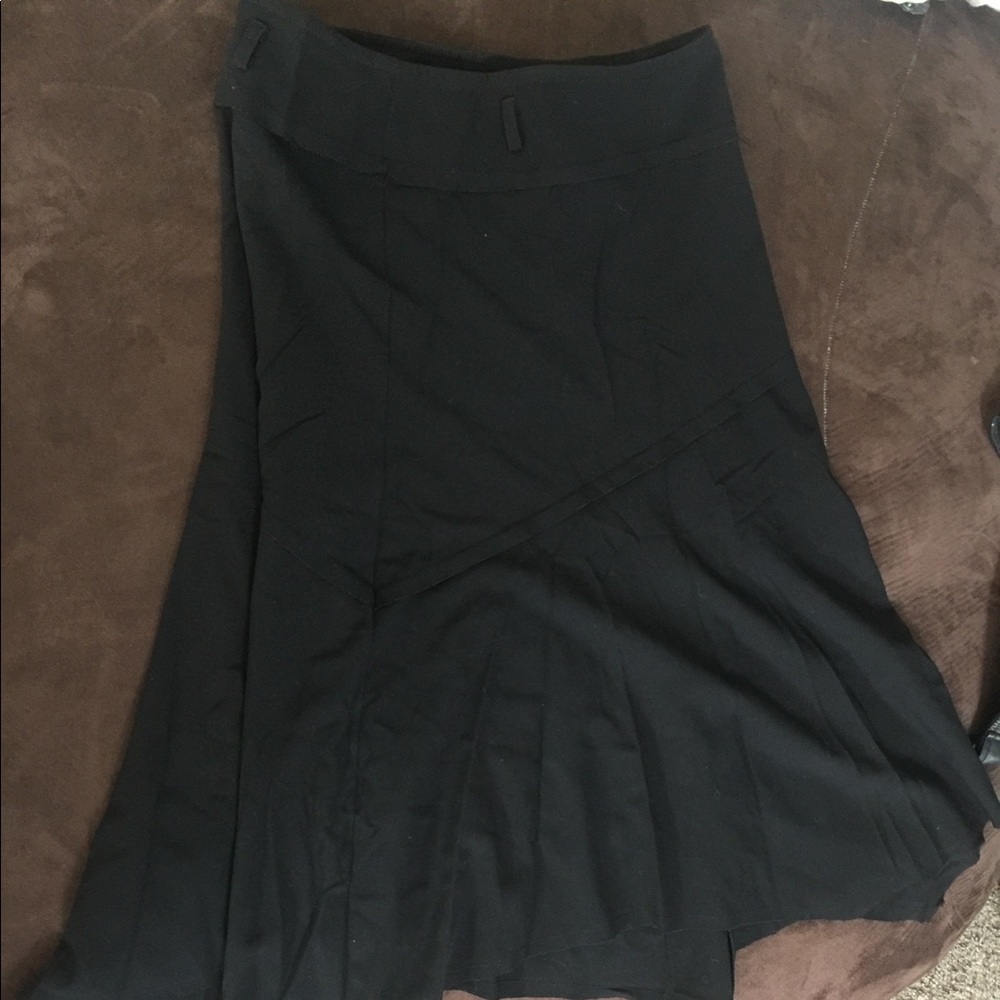 Black skirt